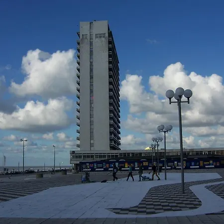 Seaview Apartment *